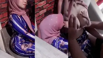 Jilbab SPG Nyepong Bos Demi Posisi Nyaman Lumer